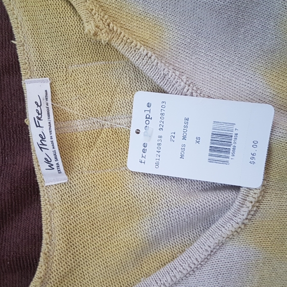 NWT - Free People - come and get it washed knit top - size XSmall - Picture 3 of 7